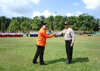 Cegah Karthula, Wabup Siak Pimpin Apel Pencegahan Dan Kesiapsiagaan Karhutla