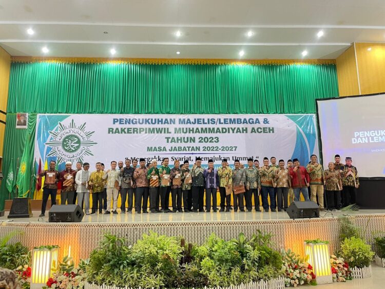 Ketua PWM Aceh Kukuhkan Majelis dan Lembaga PWM Aceh Periode 2022-2027
