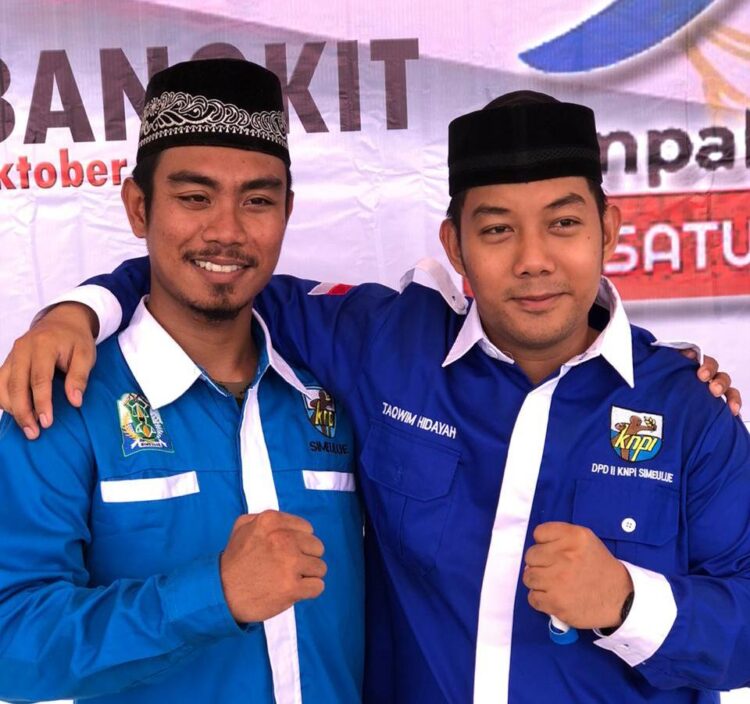 Sekretaris Umum DPD II KNPI Taqwin & Wakil Ketua DPD II KNPI M. Al. Arabia