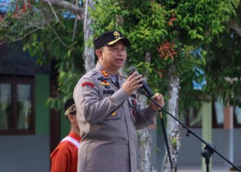 Louncing Police Goes To School, Hafal Sejarah Kerajaan di Nusantara Sampai ke Kerajaan Siak Kapolres Siak AKBP Asep Sujarwadi, SIk, MSi Pukau Siswa Siswi SMA N.1 Siak