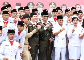 Bupati Tabanan Gunakan Atribut Pejuang Kemerdekaan Saat Upacara HUT Proklamasi Kemerdekaan RI ke -78    