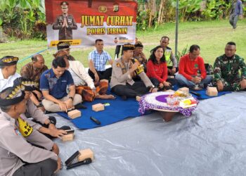 Giat Jumat Curhat Kapolres Tabanan di Banjar Baturiti Kaja   